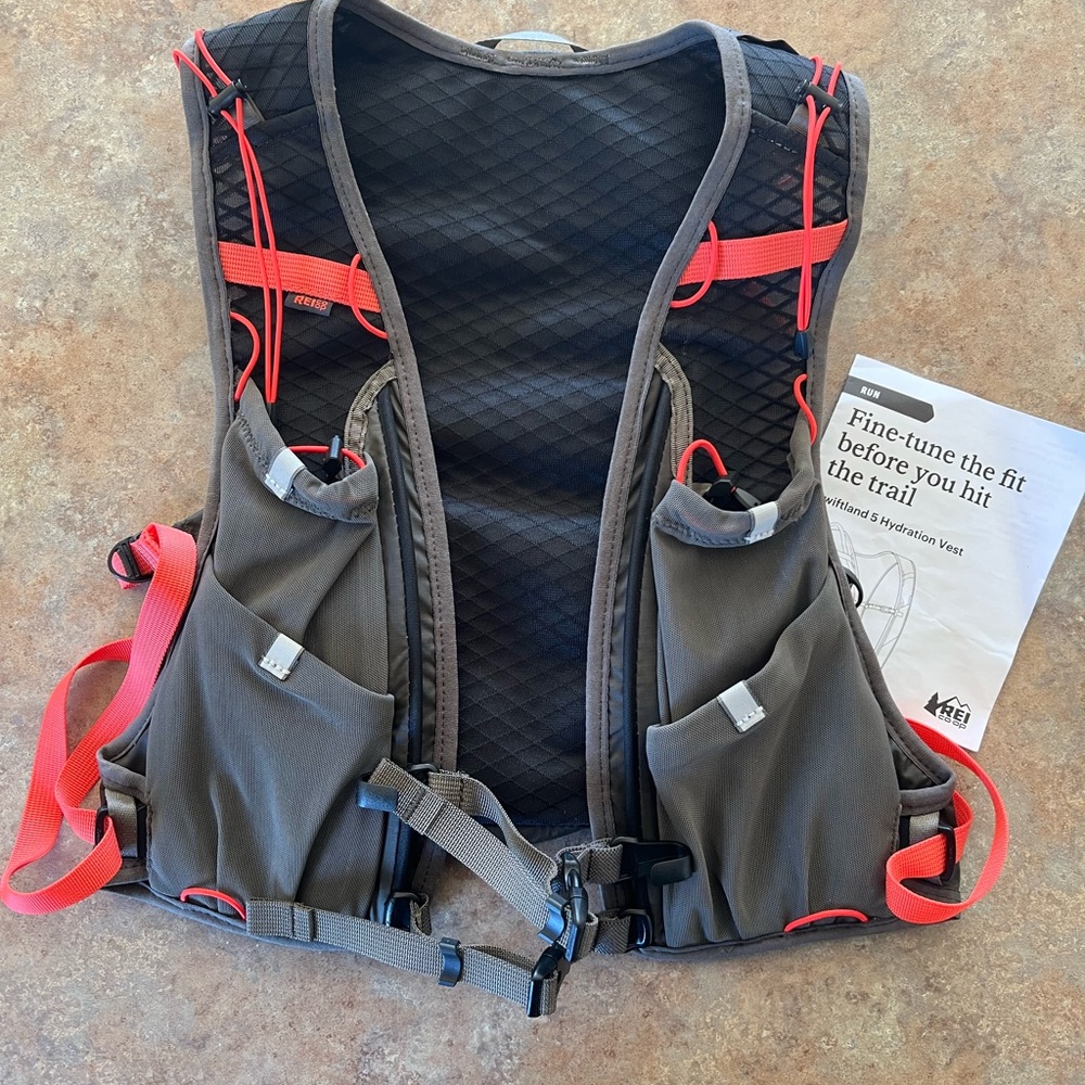 REI Swiftland 5 Hydration Vest